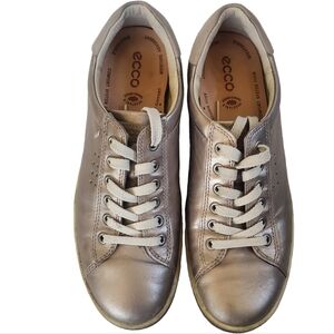 ECCO Chase II Tie in Moon Rock Metallic 40 Casual Sneaker 9